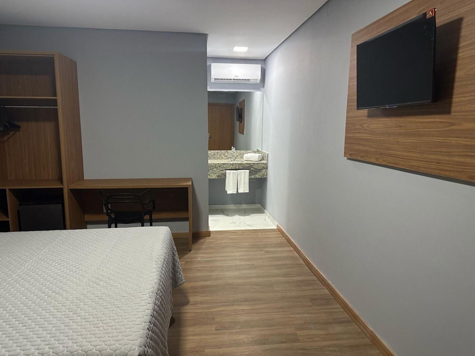 Hotel Premier เบโลโอรีซอนชี ภายนอก รูปภาพ
